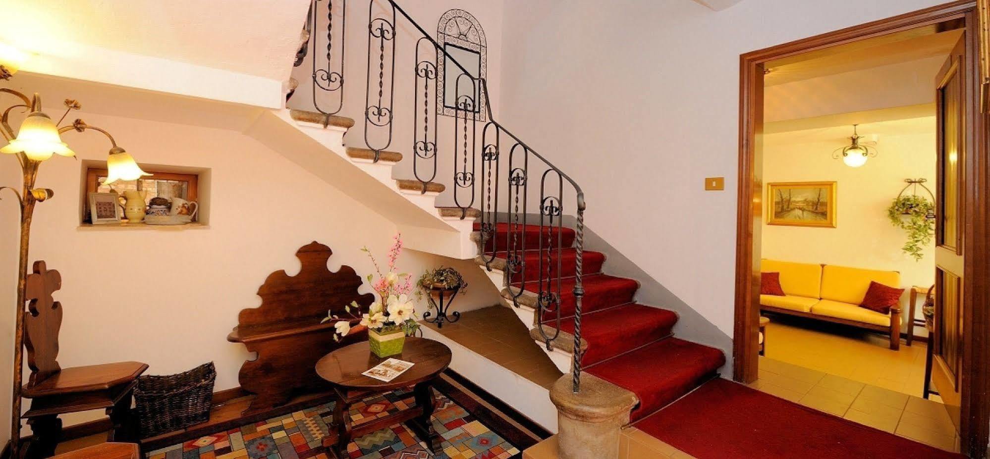 Hotel San Sebastiano Perugia Esterno foto